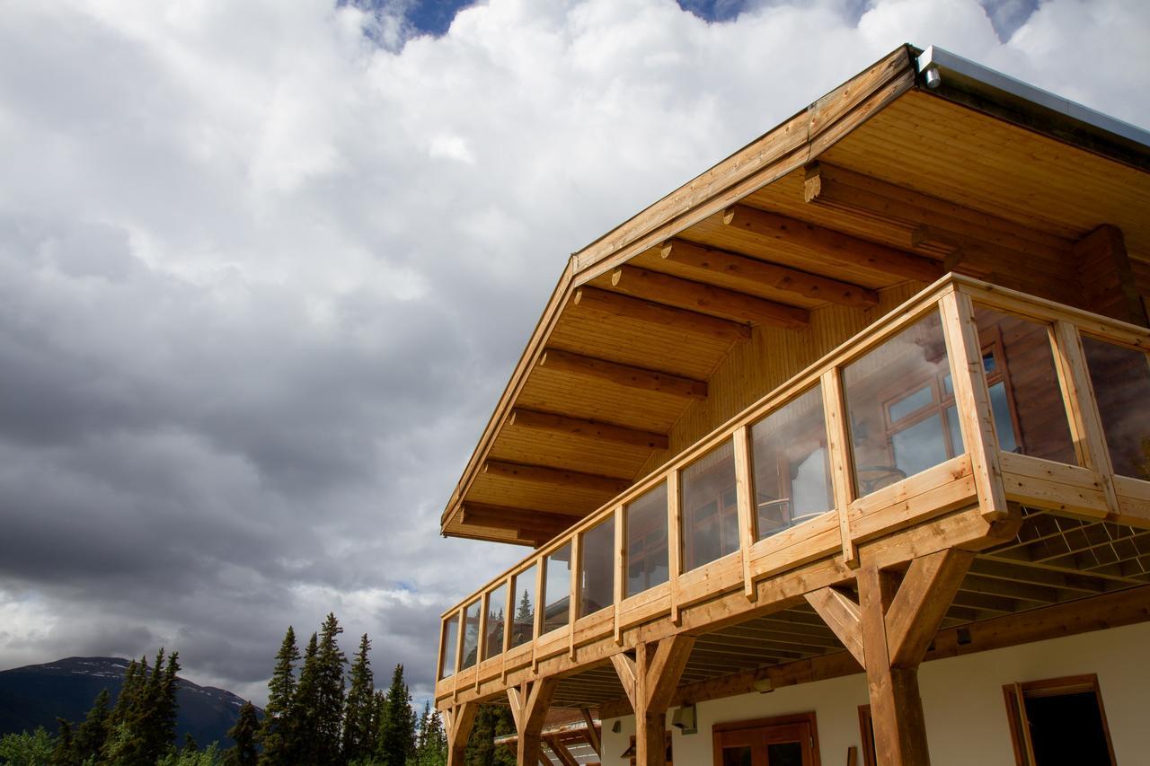 Southern Lakes Resort Tagish المظهر الخارجي الصورة