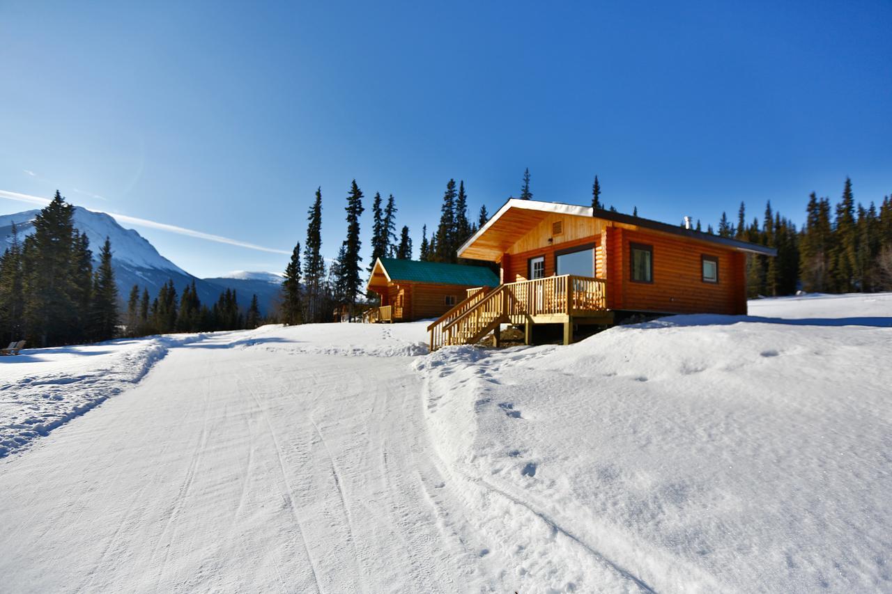 Southern Lakes Resort Tagish المظهر الخارجي الصورة